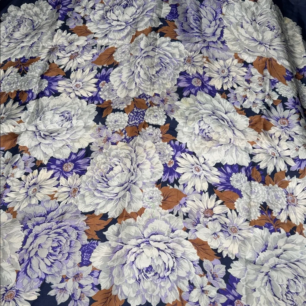 Echo stylish scarf